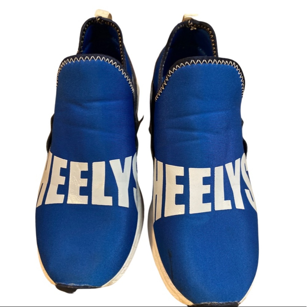 Boys HEELYS slip on shoes 3y